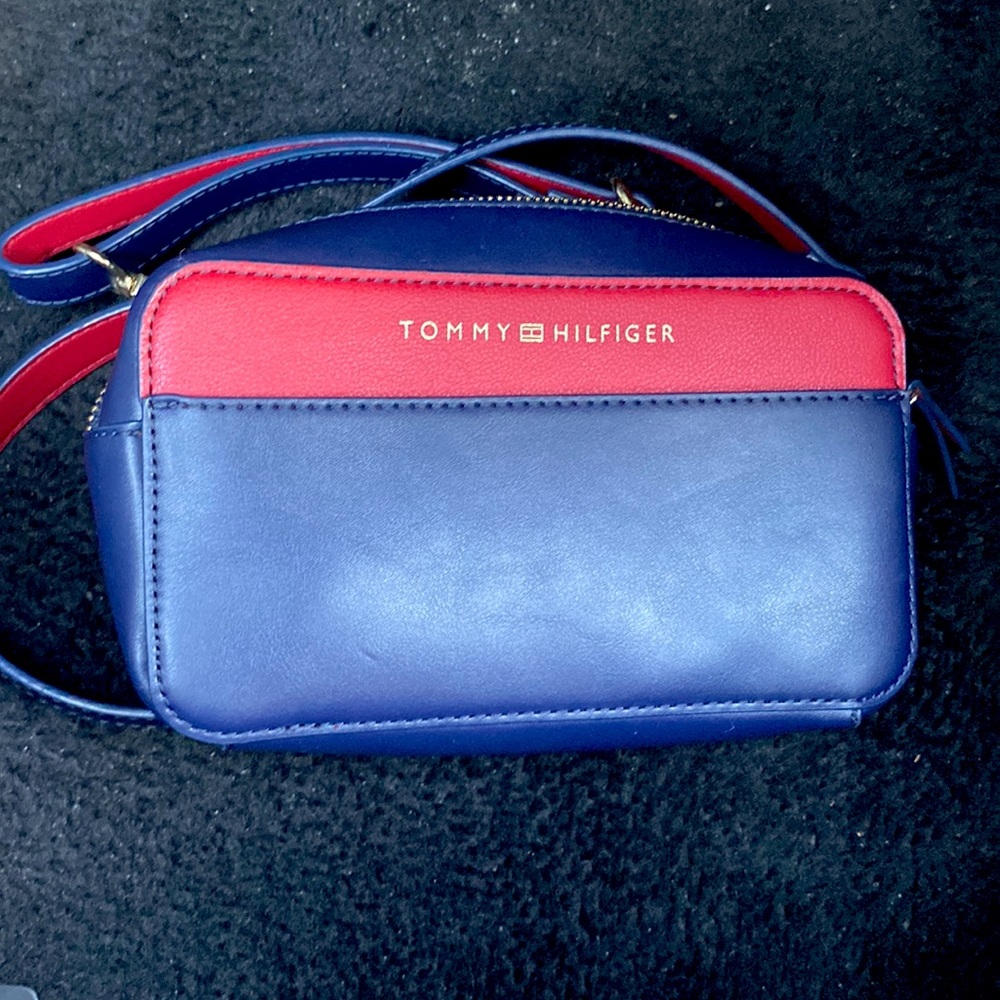 Tommy Hilfiger Purse
